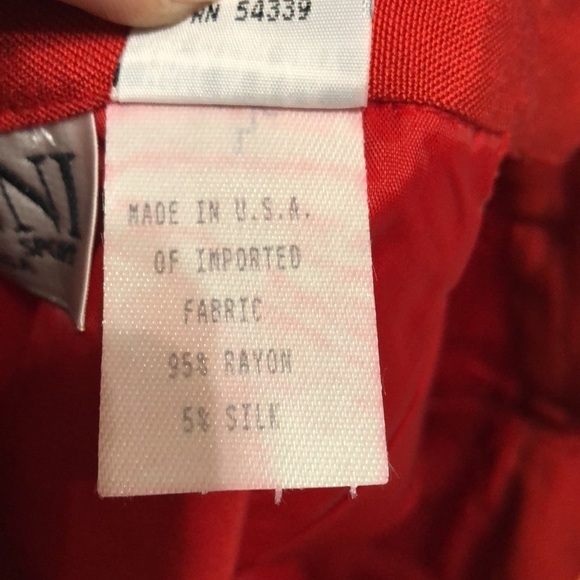 Red skirt silk rayon blend size 4 - Picture 5 of 8